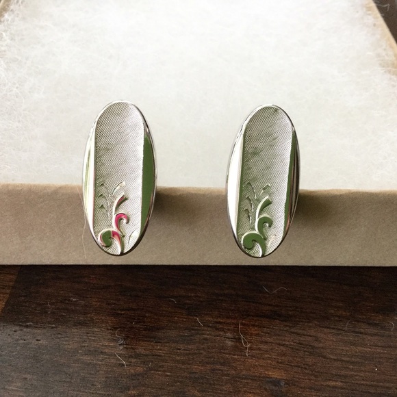Vintage Cuff Links. Set of 3 - Picture 4 of 4